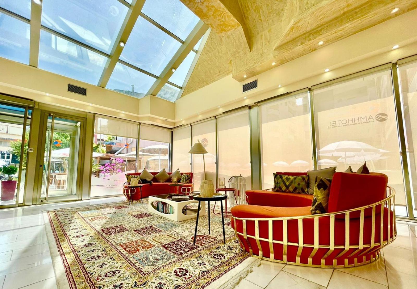 Amh Hotel Дуррес Экстерьер фото